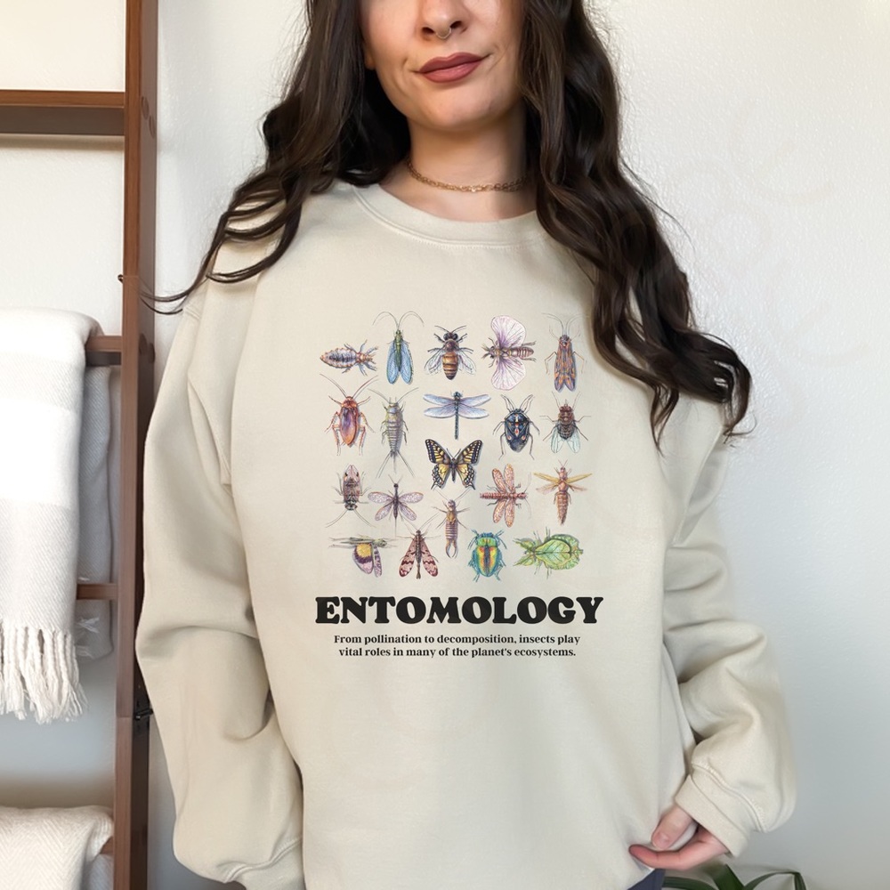 🚨 LAST ONE 🚨 Entomology Insect Science Graphic Crewneck Sweatshirt